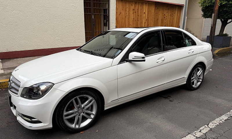 Mercedes-Benz Clase ...