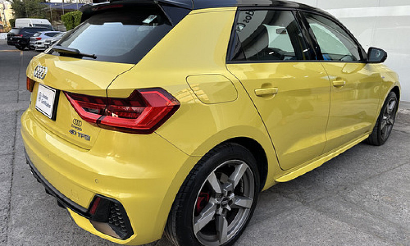 Audi A1 S-Line 2.0 2...