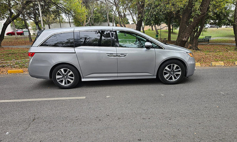 Honda Odyssey 2016...