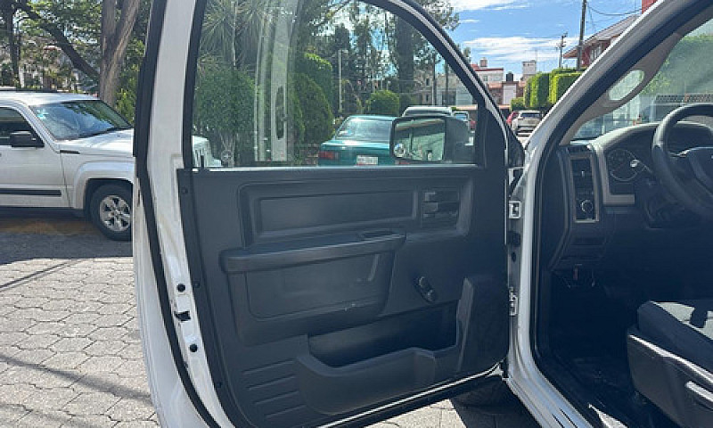 Dodge Ram 1500 3.6 S...