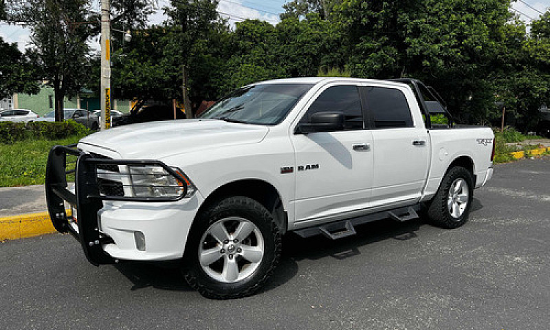 Ram Ram 2500 5.7 R/T...