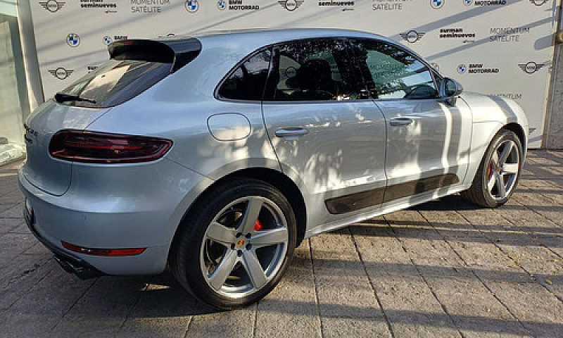 Porsche Macan 2018...