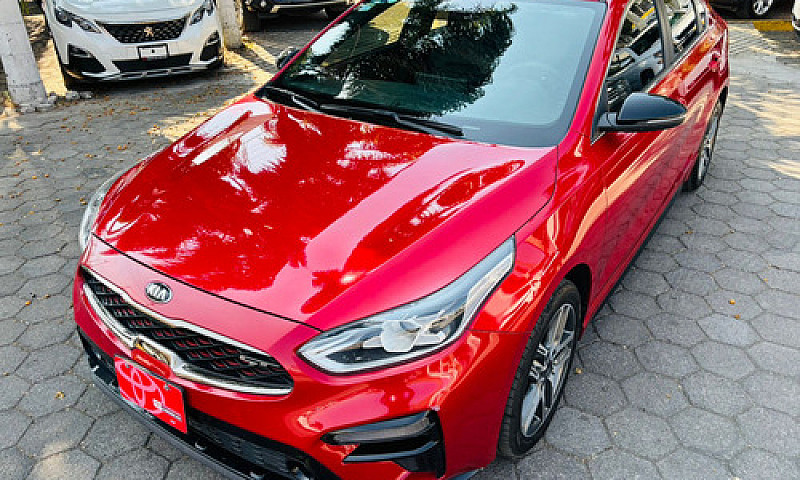Kia Forte Sedan 2021...