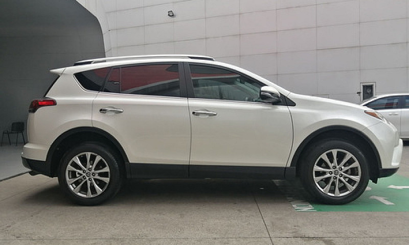 Toyota Rav4 2018 2.5...