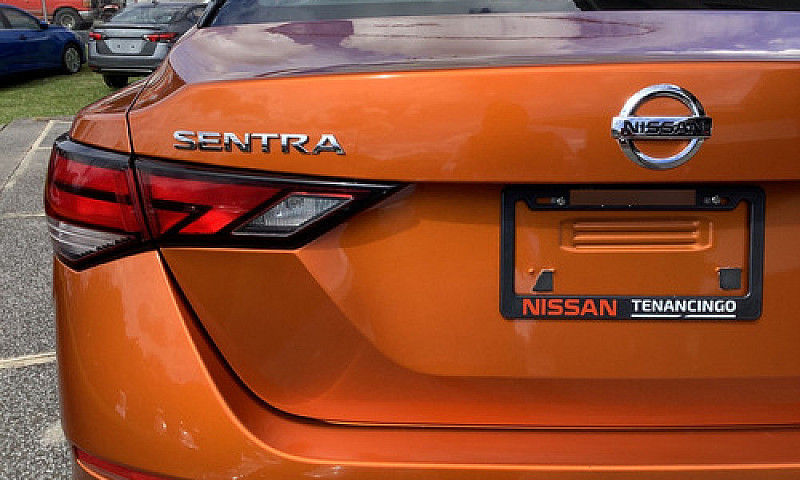 Nissan Sentra 2020...