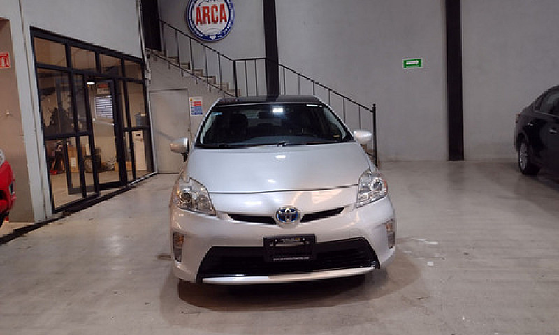 Toyota Prius 2015...