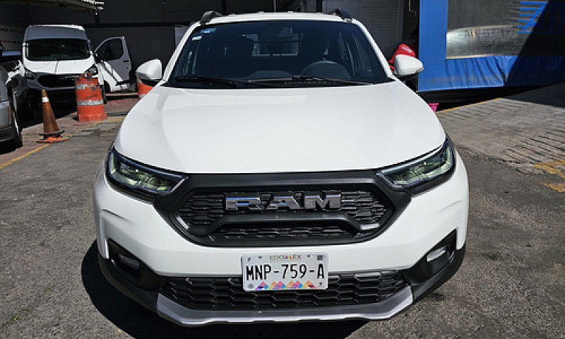 Ram 700 1.3 Laramie ...