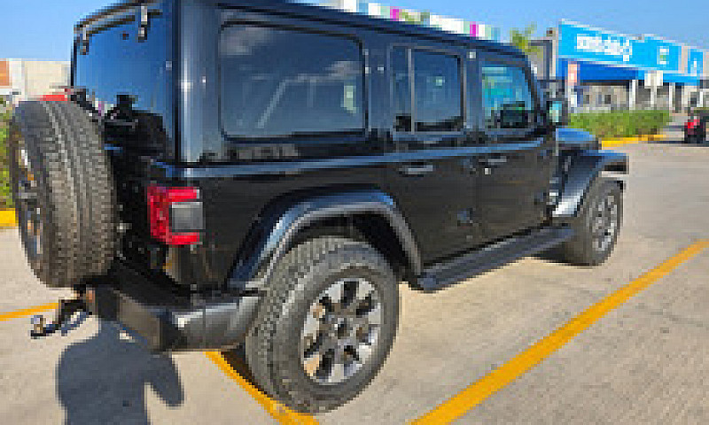 Jeep Wrangler 3.6 Un...