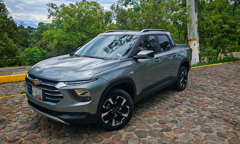 Chevrolet Montana 1....