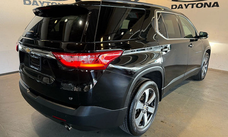 Chevrolet Traverse 2...