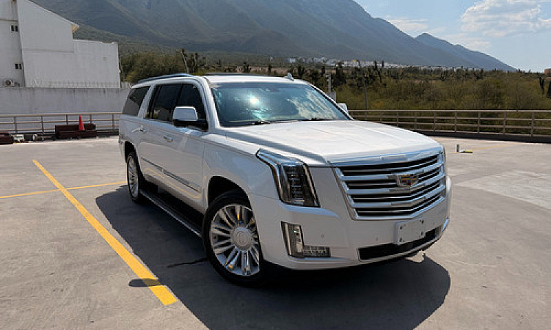 Cadillac Escalade Es...