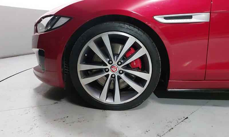 Jaguar Xe 3.0 S Auto...