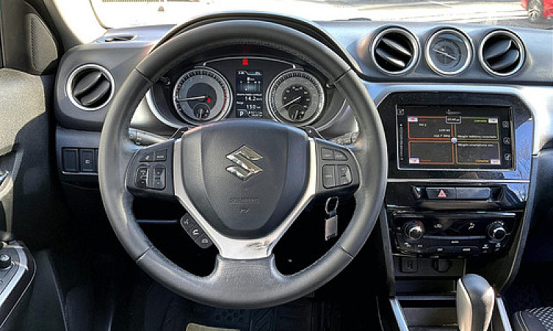 Suzuki Vitara 2020...