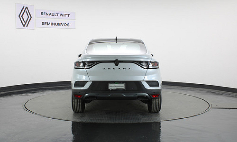Renault Arkana 2025...