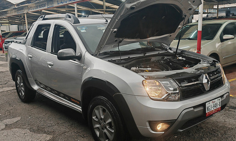 Renault Oroch Intens...