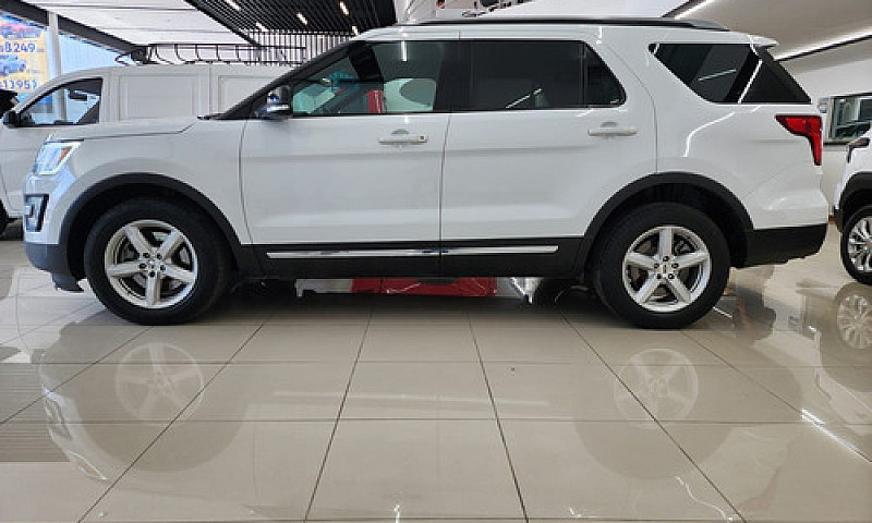 Ford Explorer 2016...