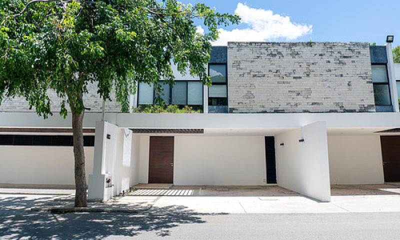 Townhouse Zona Norte...