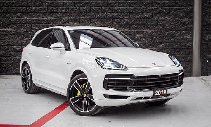 Porsche Cayenne 2019...