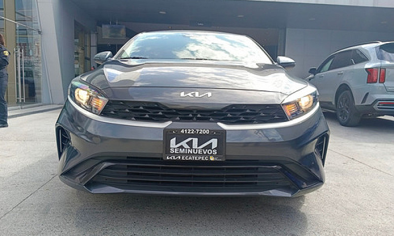 Kia Forte 2023...