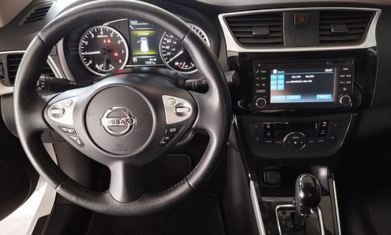 Nissan Sentra 2018...