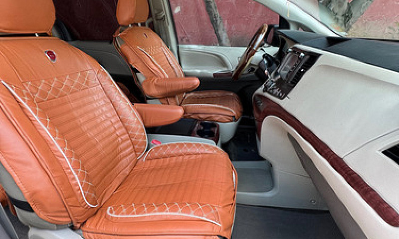 Toyota Sienna 3.5 Li...