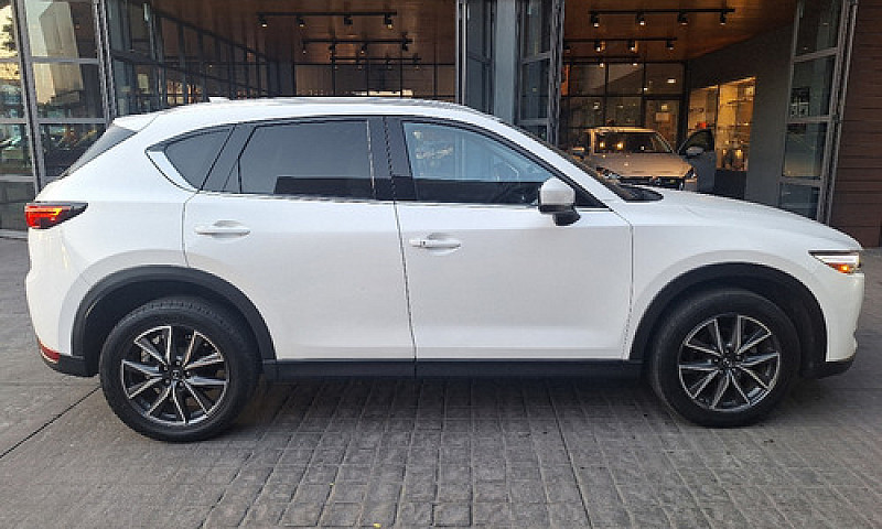 Mazda  Cx5  2018...