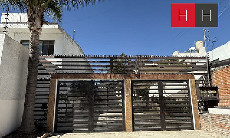 Casa En Venta Atrás ...