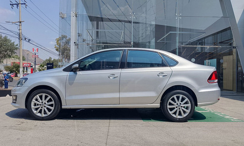 Volkswagen Vento 201...