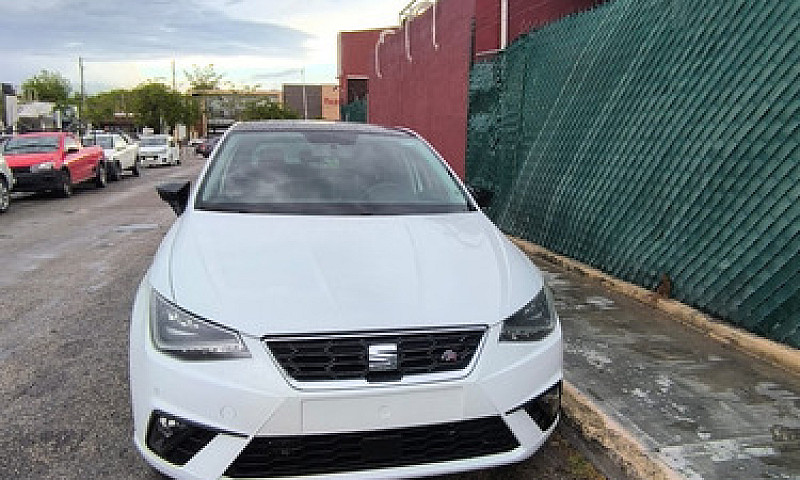 Seat Ibiza Fr 1.0...