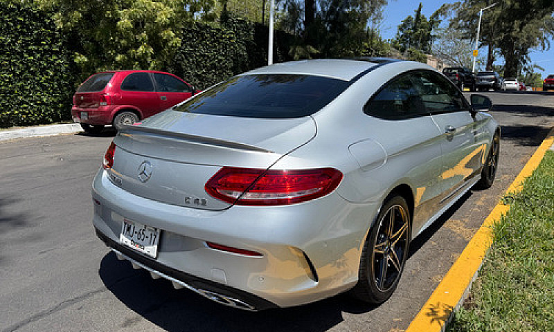 Mercedes-Benz Clase ...