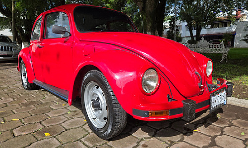Volkswagen Sedan 1.6...