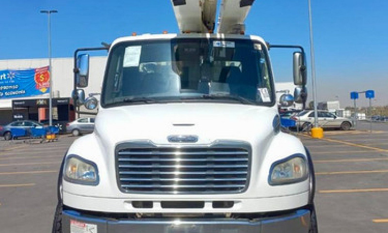 Camion Grua Canastil...