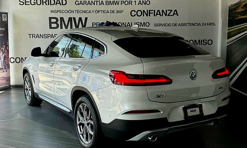 Bmw  X4  2021...