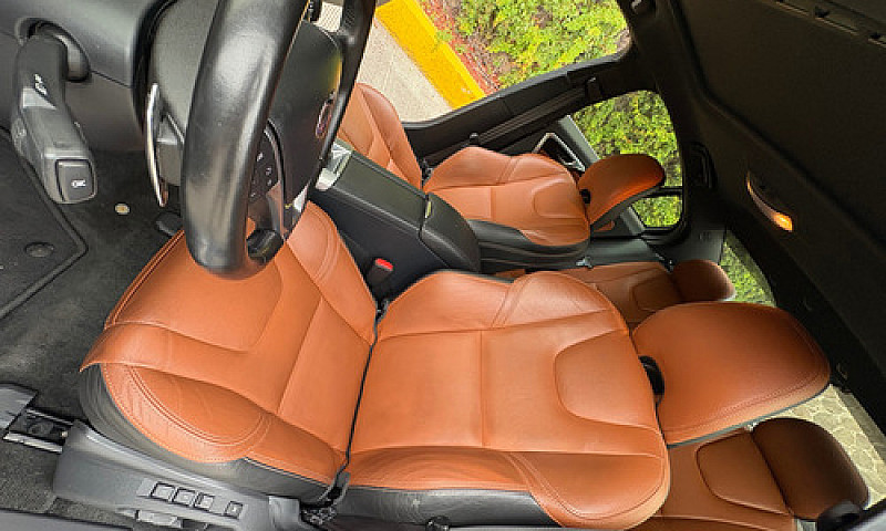 Volvo S60 2.0 T5 Mom...
