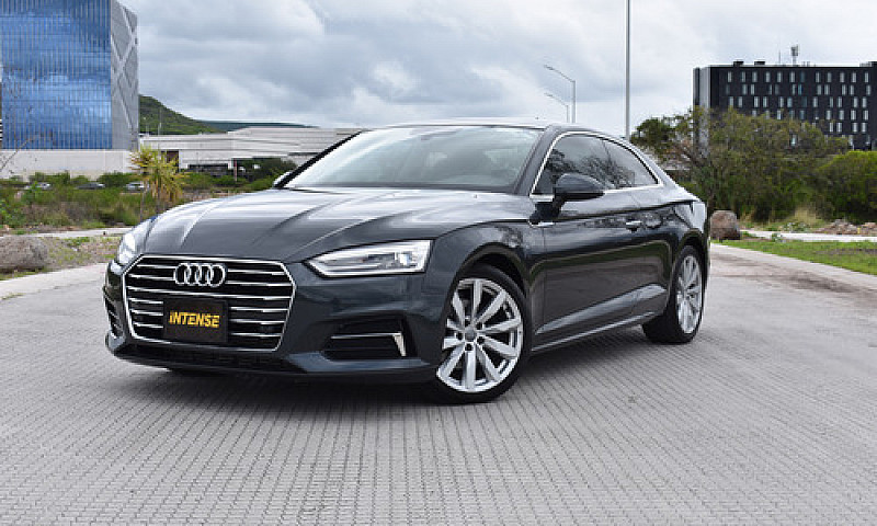 Audi A5 2.0 Select 1...