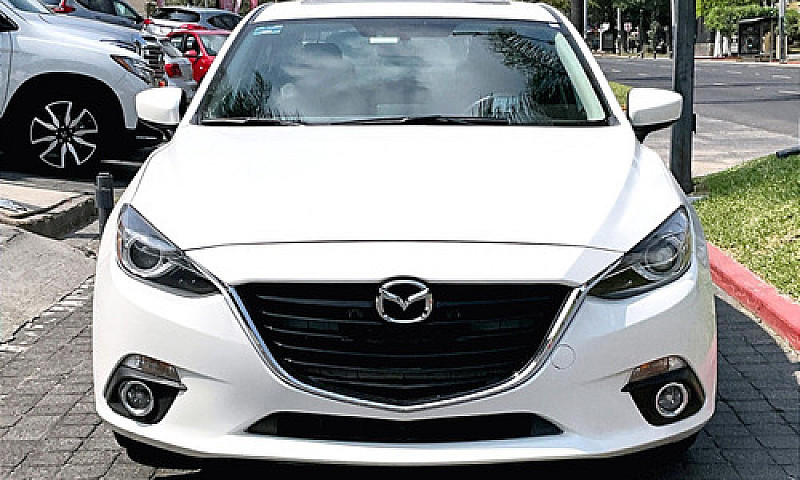 Mazda 3 2014...
