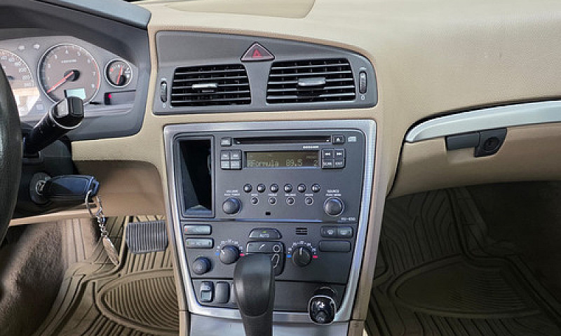 Volvo S60 2.5 T...