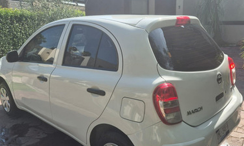 Nissan March 1.6 Act...