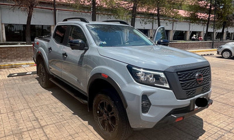 Nissan Frontier 2.5 ...
