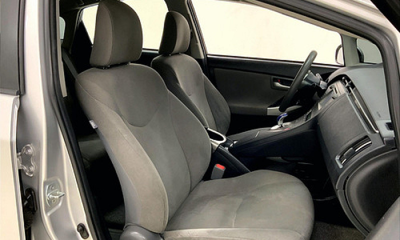 Toyota Prius 2015...
