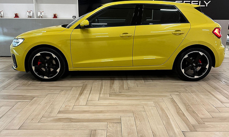 Audi A1 2020...