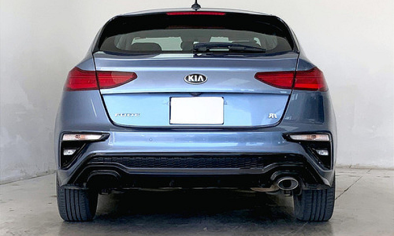 Kia Forte 2020...