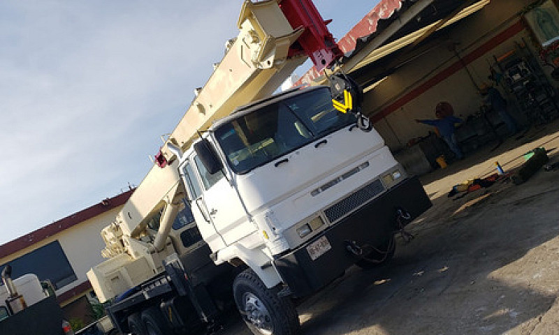 Grua Daewoo 23 Ton M...