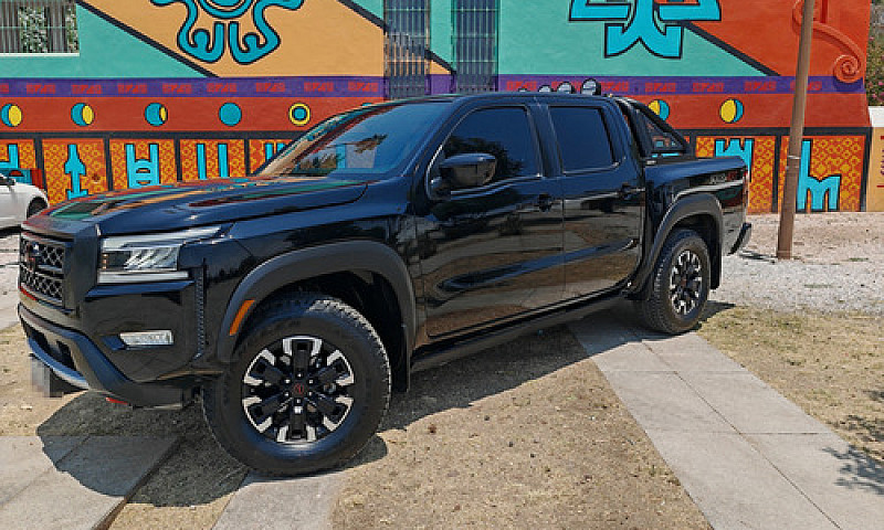 Nissan Frontier 3.8 ...