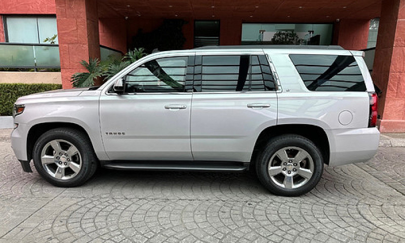 Chevrolet Tahoe 5.4 ...