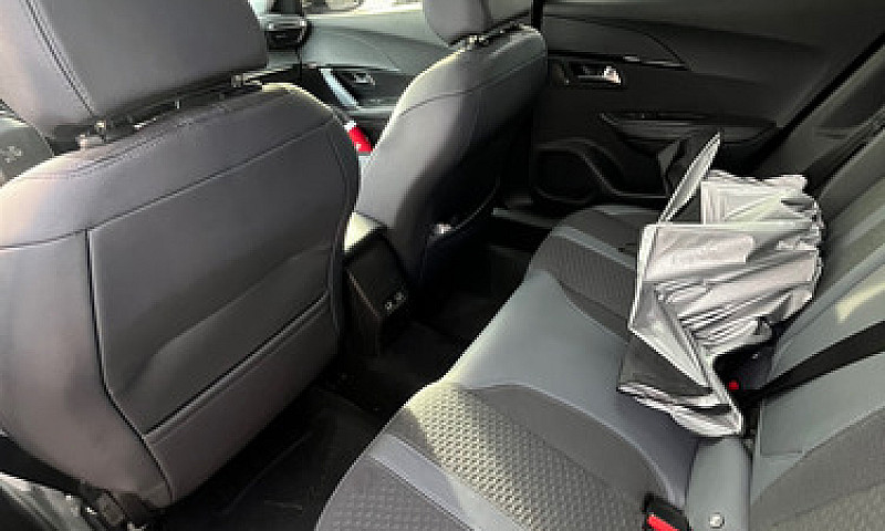 Peugeot 2008 1.2 Pur...