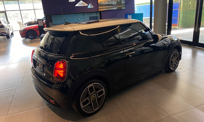 Mini Cooper 2023...