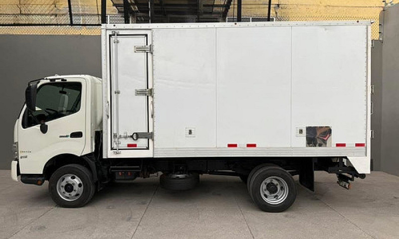 Hino 816 300 2019 Di...