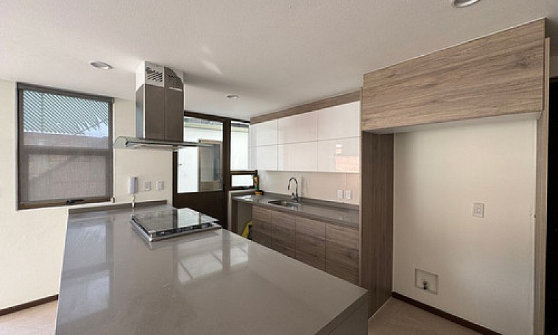 Casa En Venta Reside...