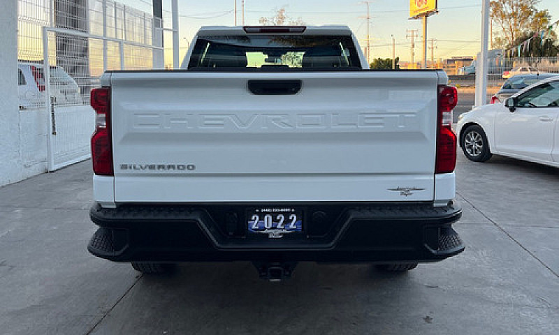 Chevrolet Silverado ...